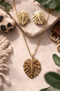 Set Hoja Tropical Dorada – Collar y Aretes Elegantes