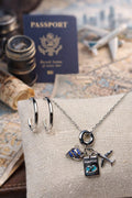 Collar Traveler Passport ✈️ – Joyería para Amantes de Viajar