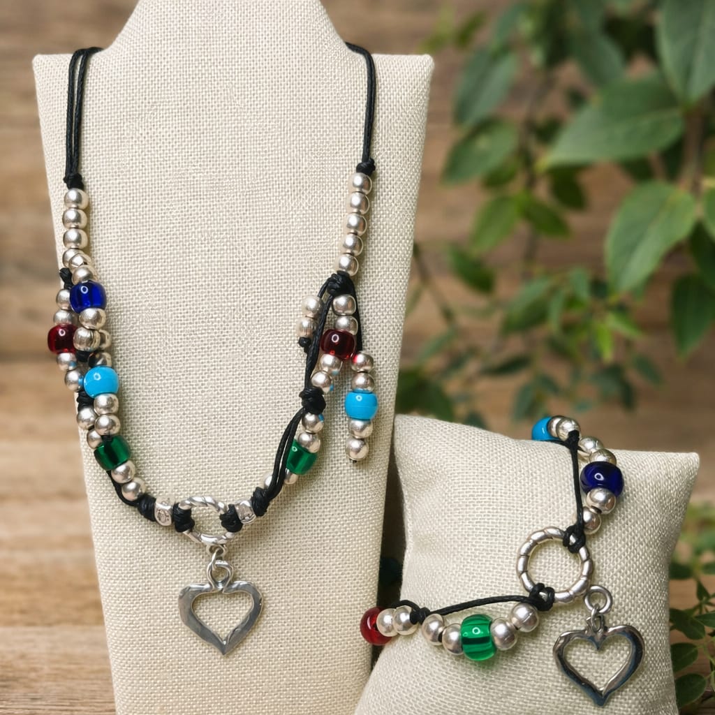 ✨ Corazón Boho – Set Artesanal de Colores & Acero
